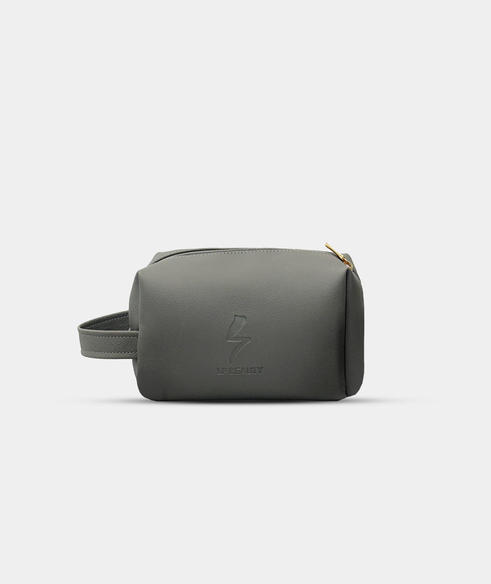 Necessaire